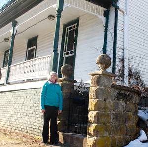 Artist Carole Blevins by Jacob Clark House in Abingdon