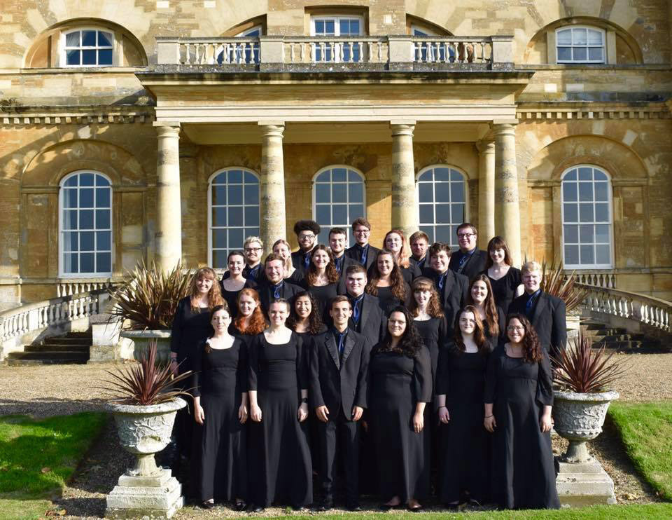 Members of the ETSU Chorale in England. (Photos courtesy of the ETSU Chorale and Dr. Matthew Potterton)