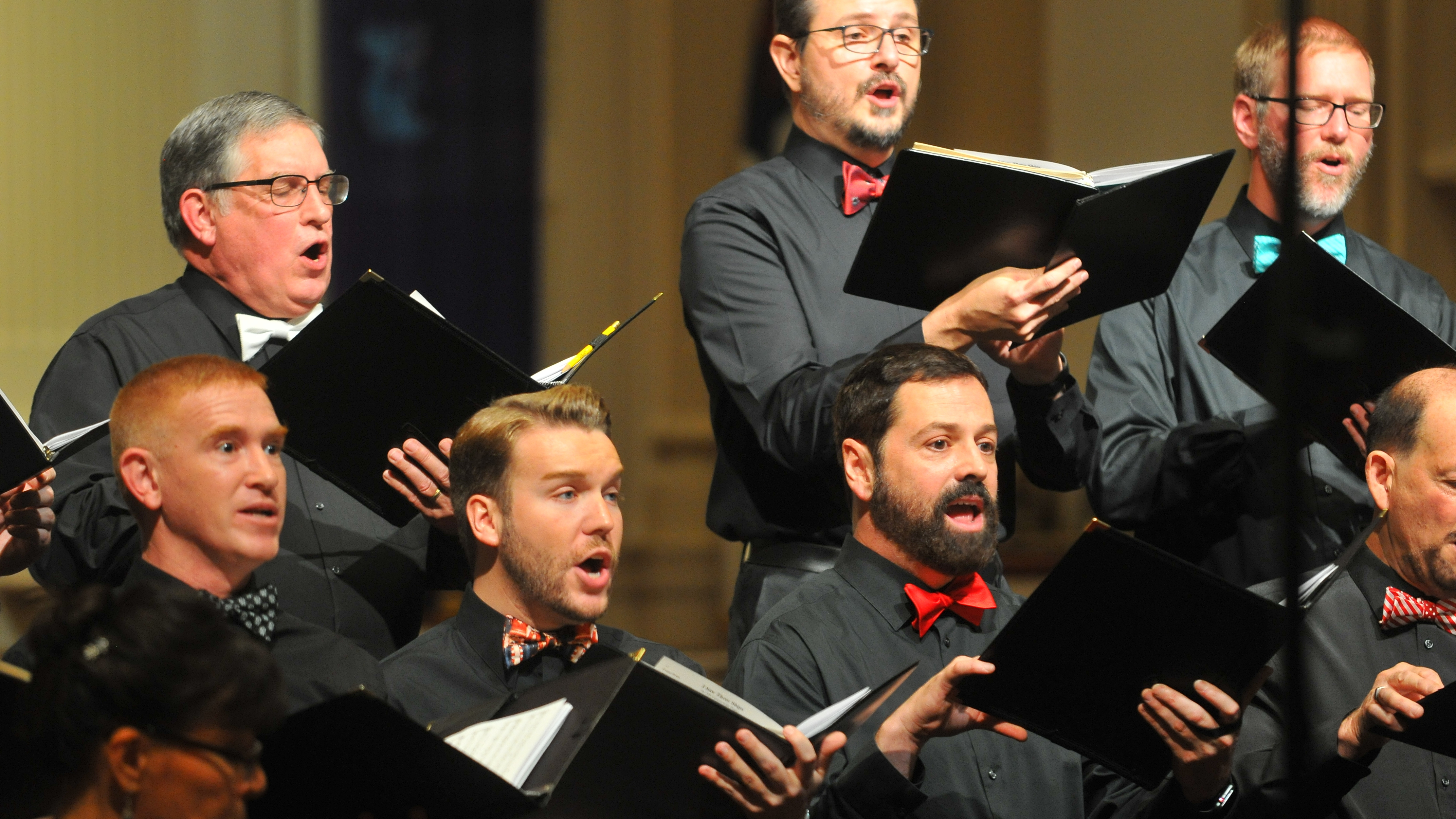 AMEn is an all-male vocal ensemble of auditioned voices from throughout the greater Tri-Cities area