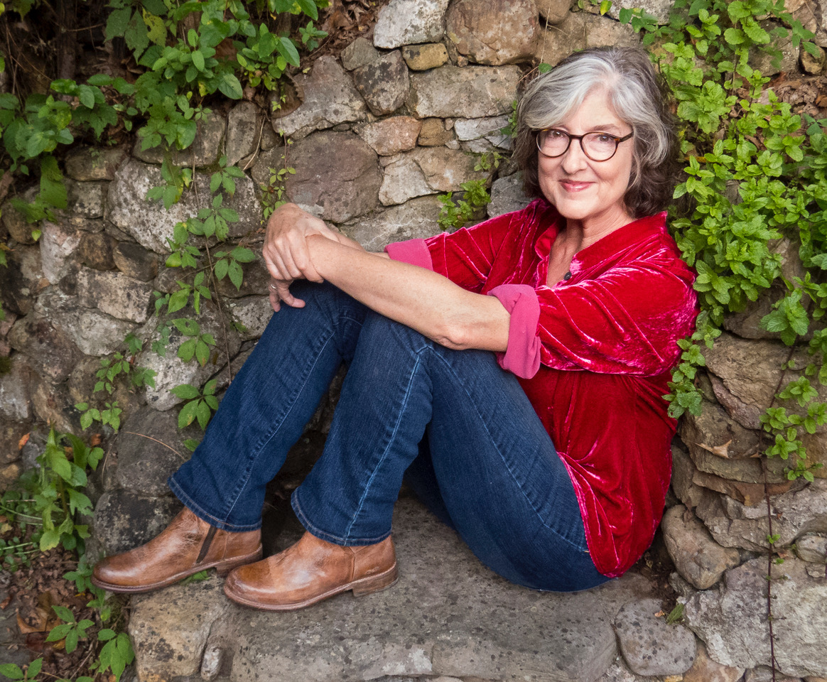 Barbara Kingsolver (photo by Steven L. Hopp